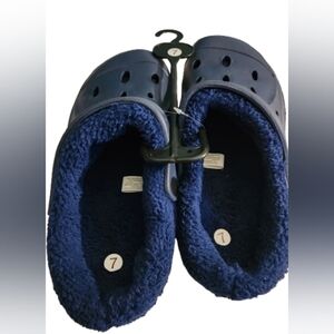 Fur Lined Unisex Clogs - Sz. 40 (EU) = 7 - 8 (US)
